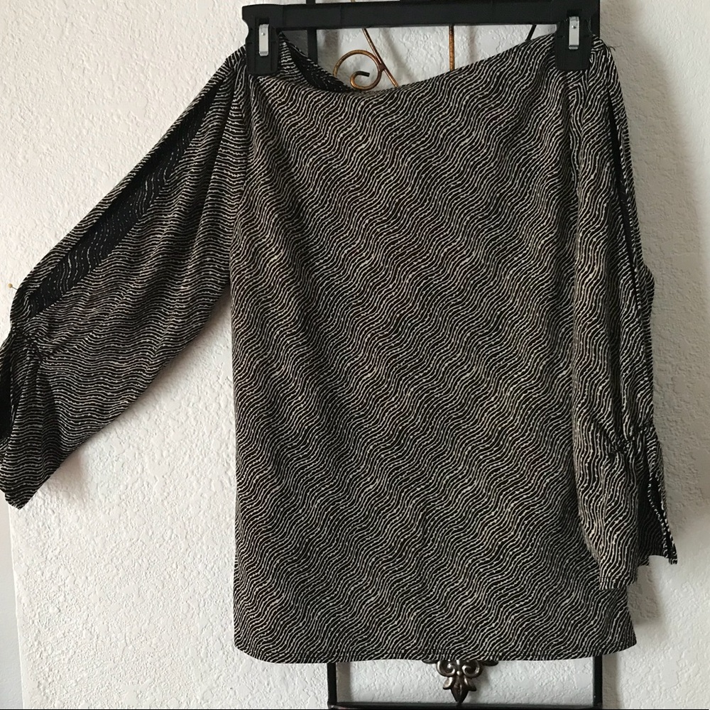 Shirts sleeves - Picture 4 of 4